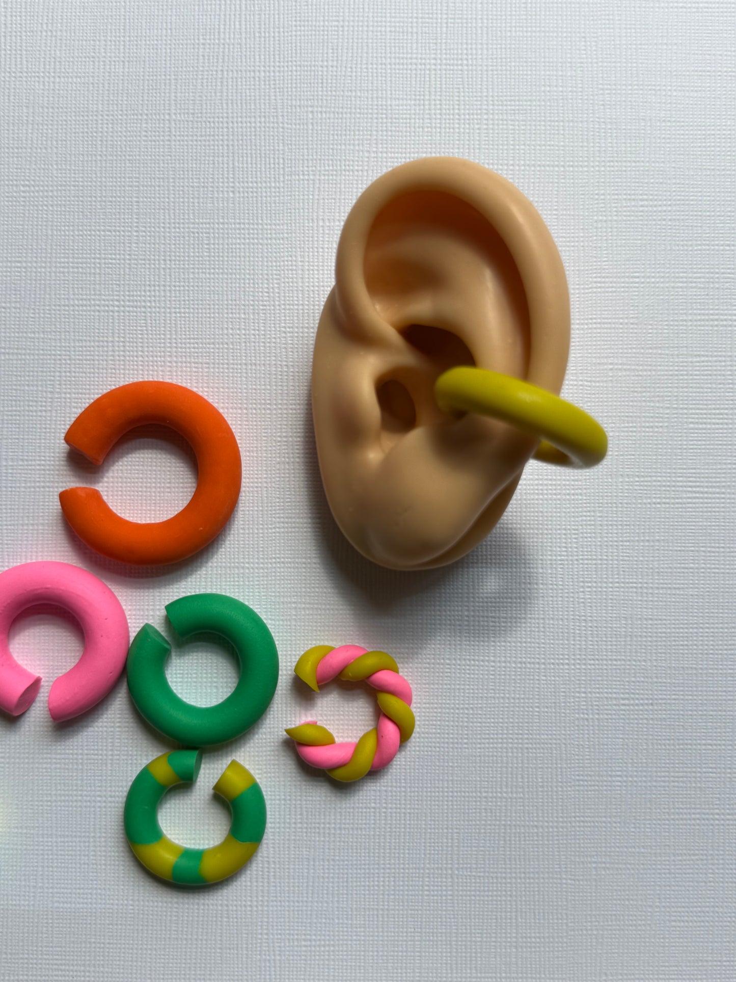 Ear cuff