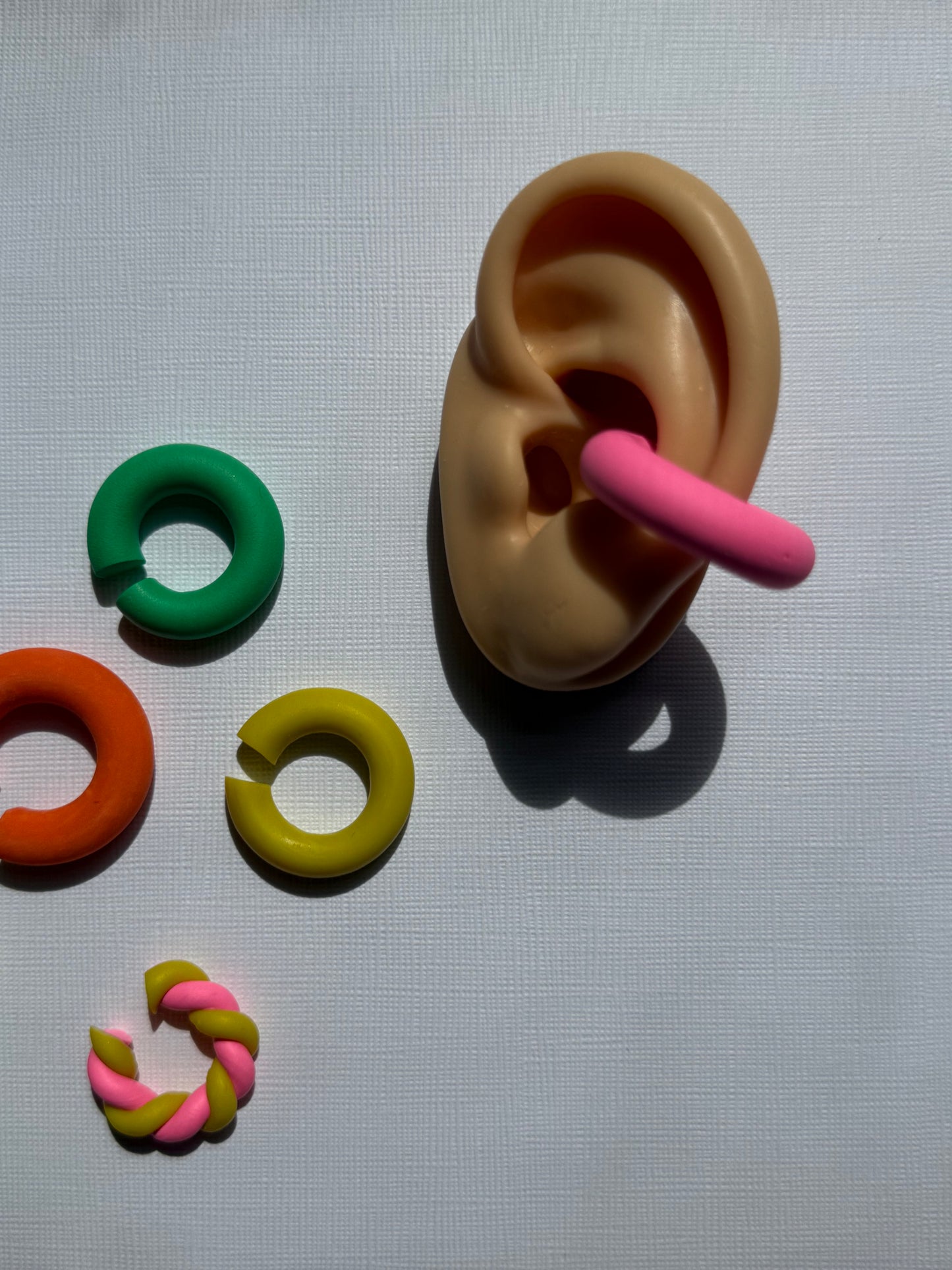 Ear cuff