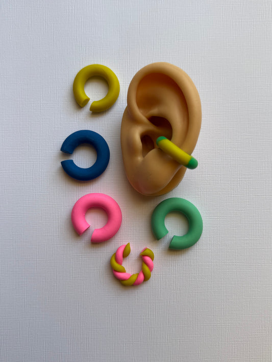 Ear cuff